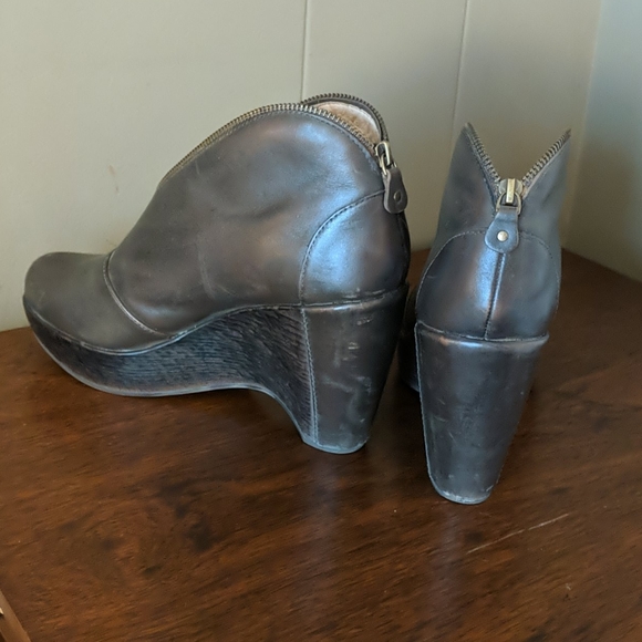 Jambu leather wedge Sz 11 - Picture 2 of 4